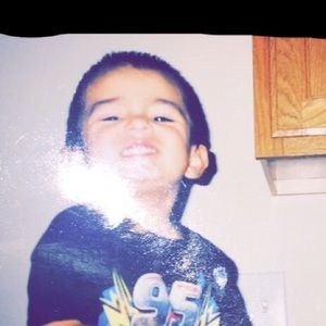 Meet your Posher, Eduardo